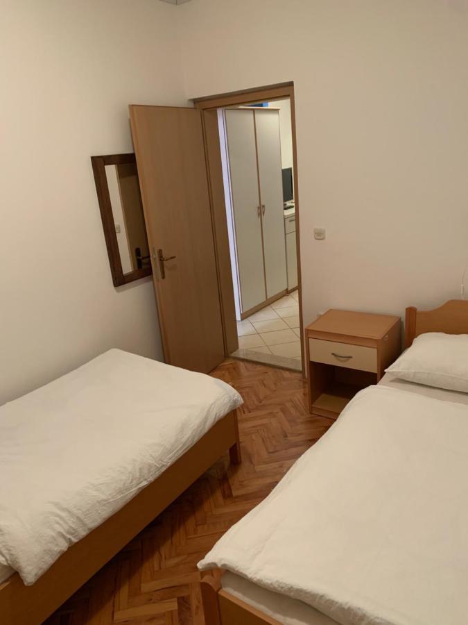 Vila Albatros Bed & Breakfast Rovinj Exterior photo